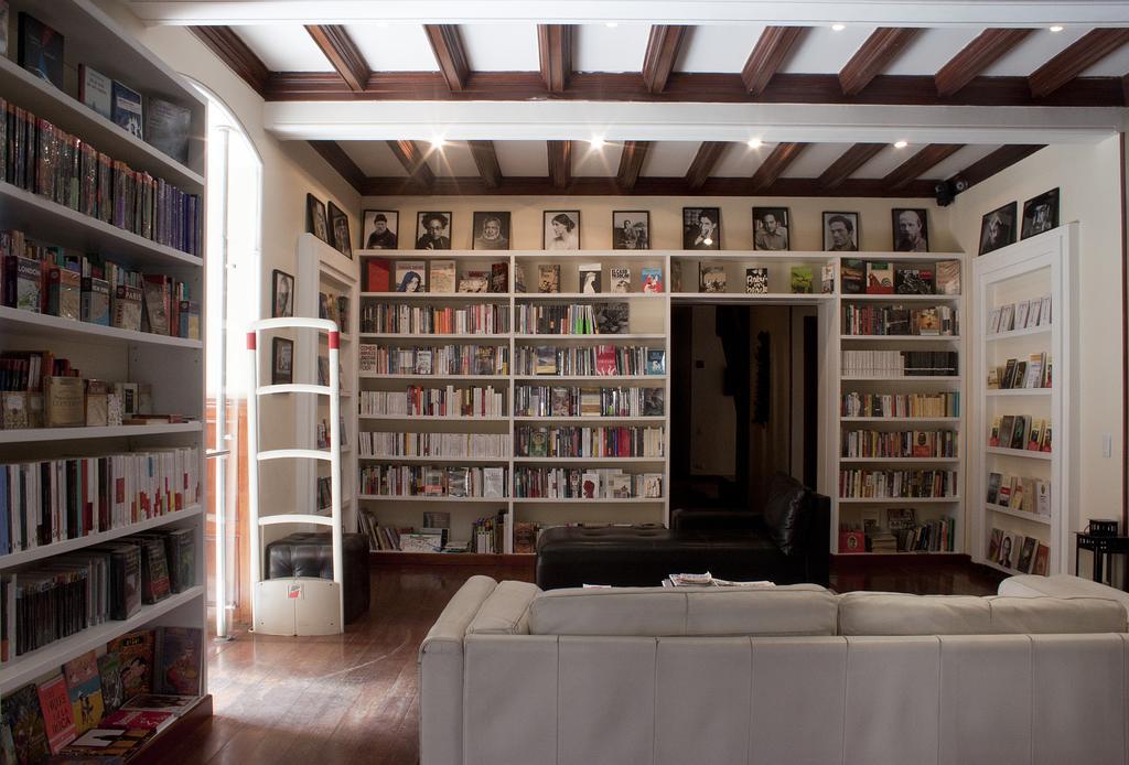 The Book Hotel Богота Экстерьер фото