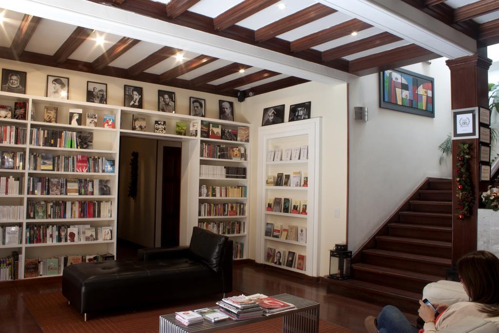 The Book Hotel Богота Экстерьер фото